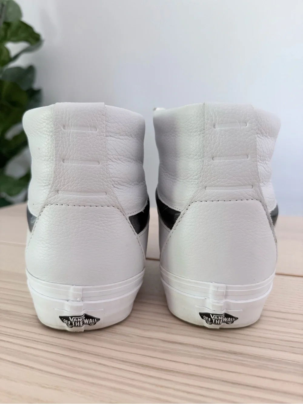 Vans Sk8-Hi XL Big Mood White Leather Holographic High Top Sneakers Mens 11 - Picture 8 of 10